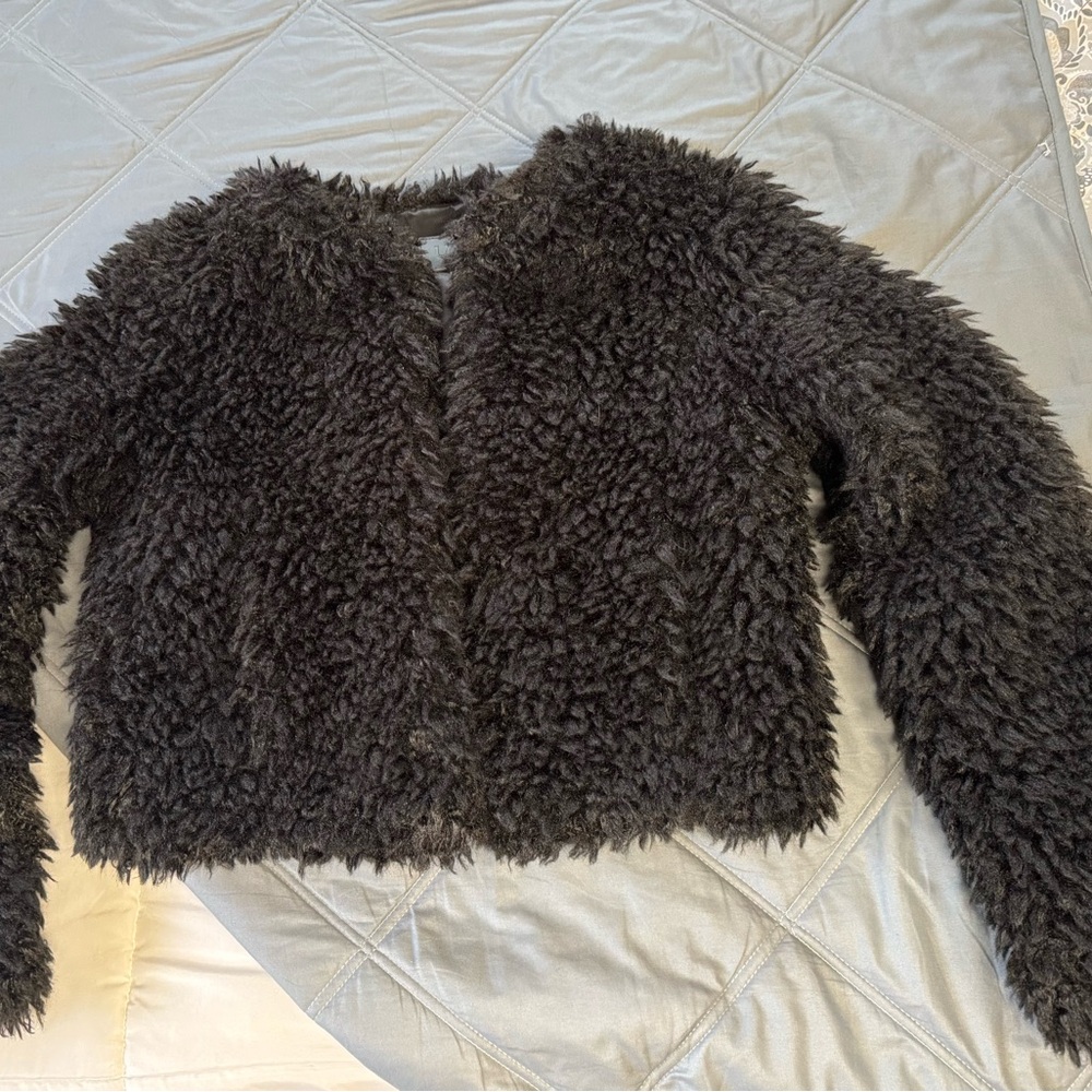 UGG Lorrena Faux Fur Jacket - Picture 2 of 6